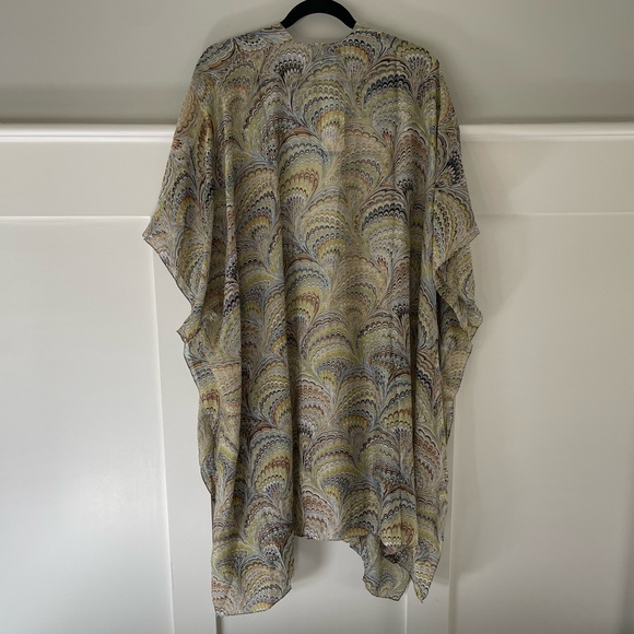 One Hundred Stars Long Kimono Marbled Green - Picture 2 of 8